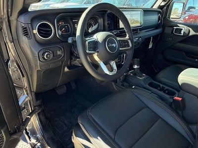 2025 Jeep Wrangler Sahara