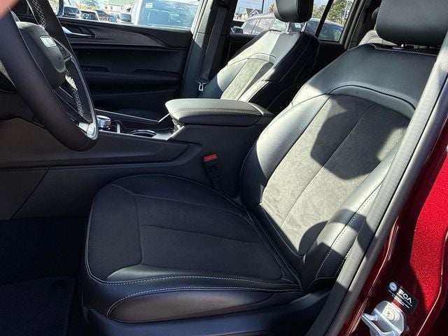 2025 Jeep Grand Cherokee GRAND CHEROKEE ALTITUDE X 4X2