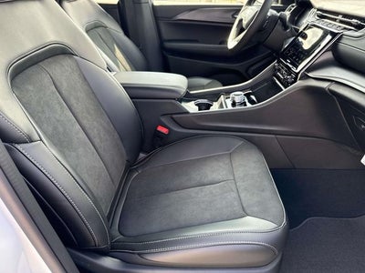 2025 Jeep Grand Cherokee GRAND CHEROKEE ALTITUDE X 4X2