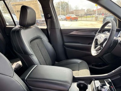 2025 Jeep Grand Cherokee GRAND CHEROKEE ALTITUDE X 4X2