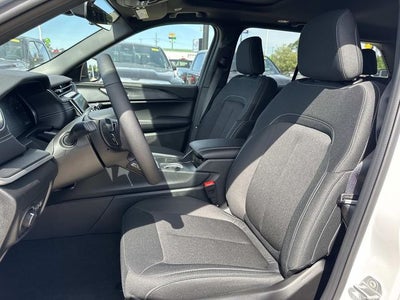 2026 Jeep Grand Cherokee GRAND CHEROKEE LAREDO X 4X2