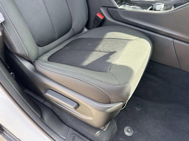 2026 Jeep Grand Cherokee GRAND CHEROKEE LAREDO X 4X2