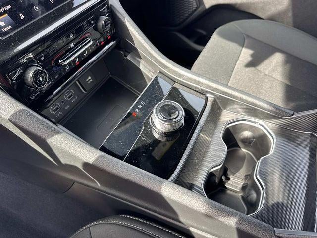 2026 Jeep Grand Cherokee GRAND CHEROKEE LAREDO X 4X2