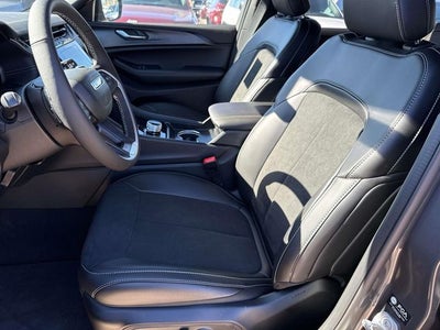 2025 Jeep Grand Cherokee GRAND CHEROKEE ALTITUDE X 4X2