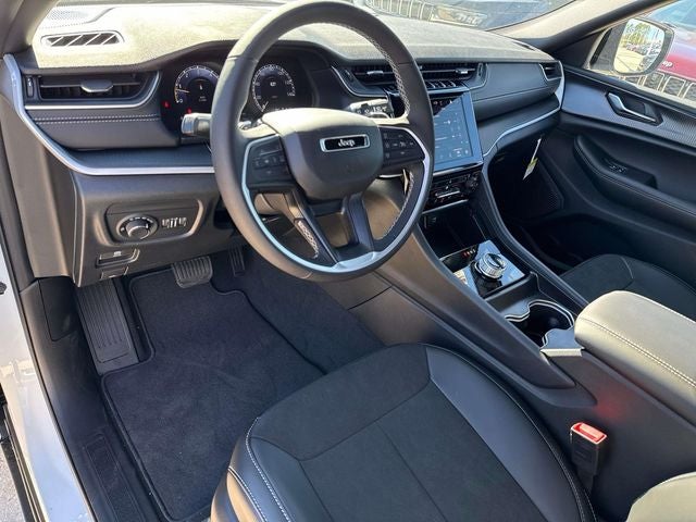 2025 Jeep Grand Cherokee GRAND CHEROKEE ALTITUDE X 4X2