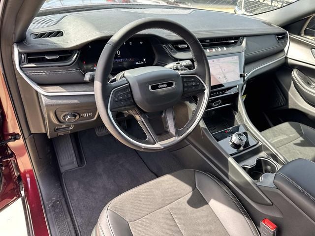 2026 Jeep Grand Cherokee GRAND CHEROKEE LAREDO ALTITUDE 4X2