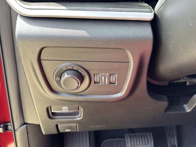 2026 Jeep Grand Cherokee GRAND CHEROKEE LAREDO ALTITUDE 4X2