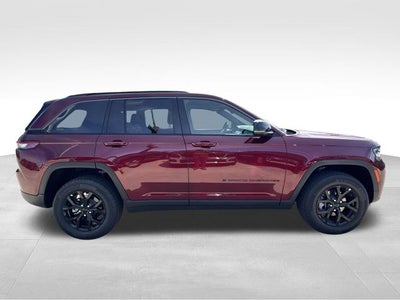 2026 Jeep Grand Cherokee GRAND CHEROKEE LAREDO ALTITUDE 4X2