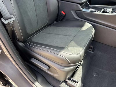 2026 Jeep Grand Cherokee GRAND CHEROKEE LAREDO ALTITUDE 4X2