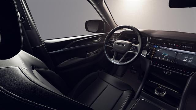 2026 Jeep Grand Cherokee GRAND CHEROKEE LAREDO ALTITUDE 4X2