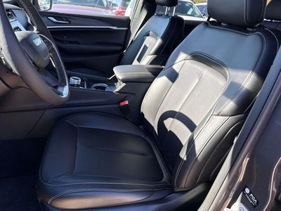 2025 Jeep Grand Cherokee GRAND CHEROKEE LIMITED 4X2