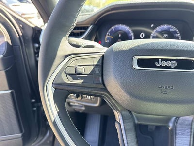 2025 Jeep Grand Cherokee GRAND CHEROKEE LIMITED 4X2