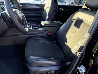 2025 Jeep Grand Cherokee GRAND CHEROKEE L ALTITUDE X 4X2