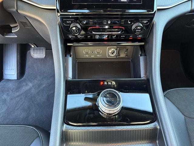 2025 Jeep Grand Cherokee GRAND CHEROKEE L ALTITUDE X 4X2