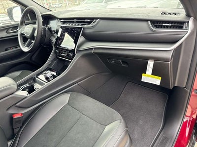 2025 Jeep Grand Cherokee GRAND CHEROKEE L ALTITUDE X 4X2