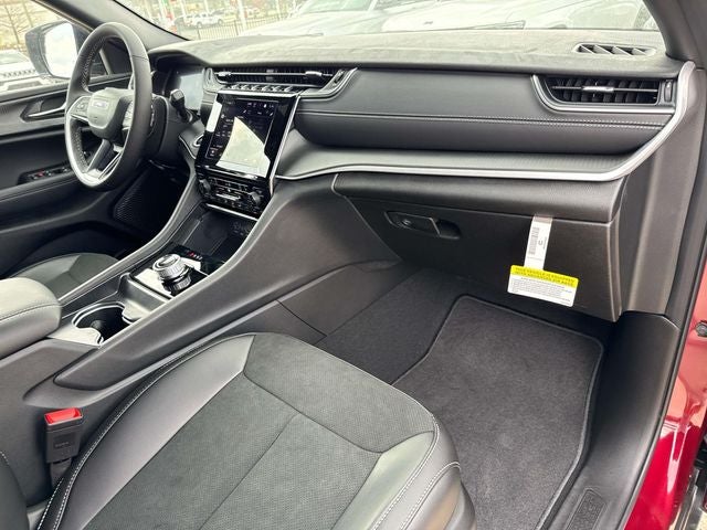 2025 Jeep Grand Cherokee GRAND CHEROKEE L ALTITUDE X 4X2