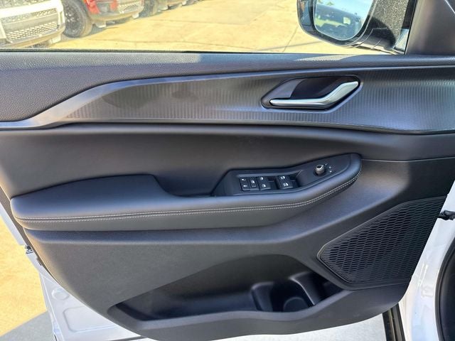 2025 Jeep Grand Cherokee GRAND CHEROKEE L ALTITUDE X 4X2