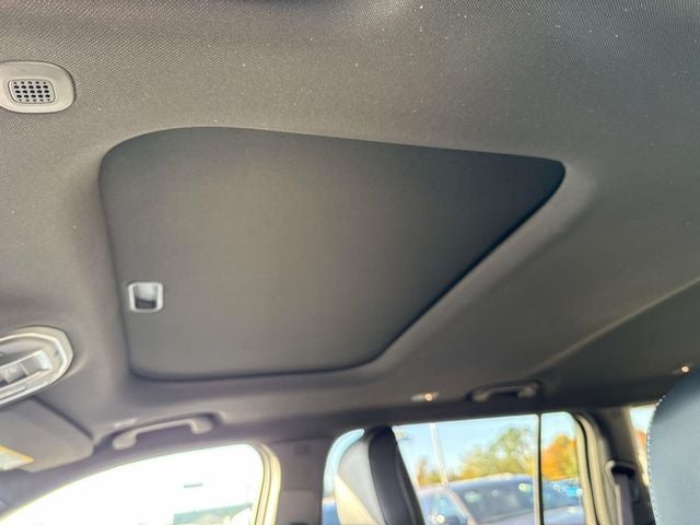 2025 Jeep Grand Cherokee GRAND CHEROKEE L ALTITUDE X 4X2