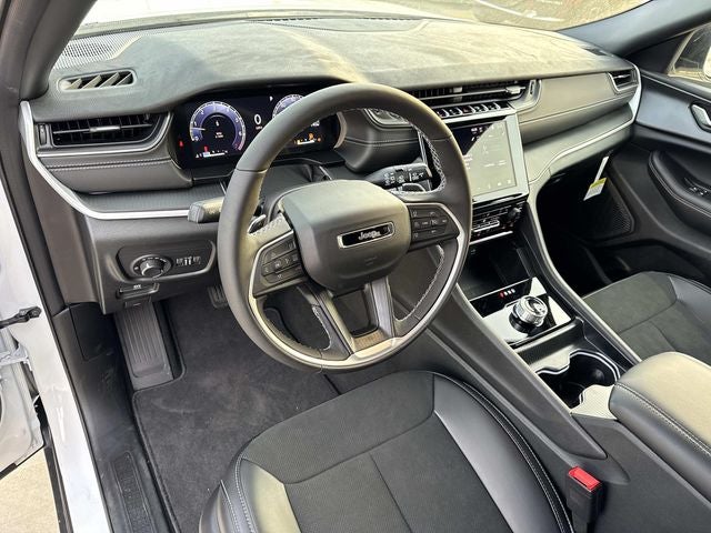 2025 Jeep Grand Cherokee GRAND CHEROKEE L ALTITUDE X 4X2