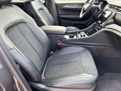 2025 Jeep Grand Cherokee GRAND CHEROKEE L ALTITUDE X 4X2