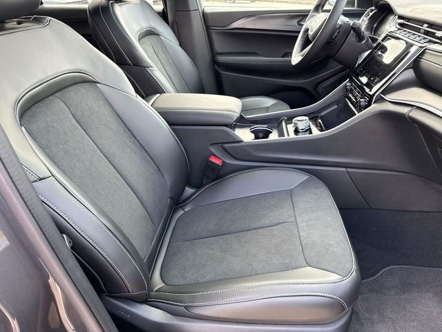 2025 Jeep Grand Cherokee GRAND CHEROKEE L ALTITUDE X 4X2