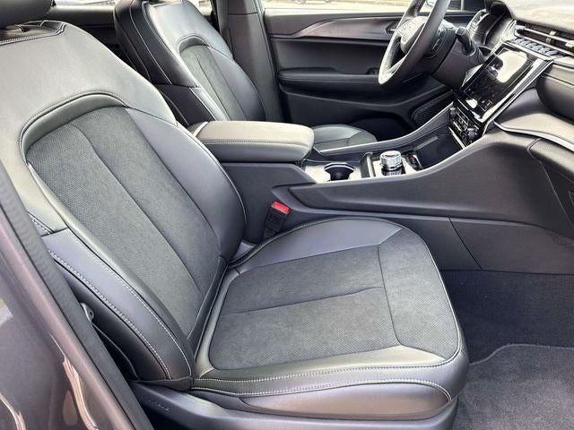 2025 Jeep Grand Cherokee GRAND CHEROKEE L ALTITUDE X 4X2