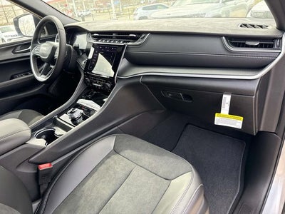 2025 Jeep Grand Cherokee GRAND CHEROKEE L ALTITUDE X 4X2