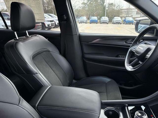 2025 Jeep Grand Cherokee GRAND CHEROKEE L ALTITUDE X 4X2