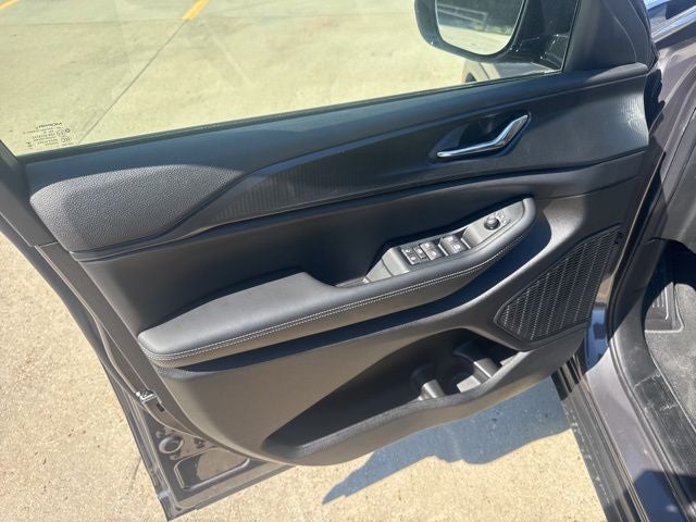 2025 Jeep Grand Cherokee GRAND CHEROKEE L ALTITUDE X 4X2