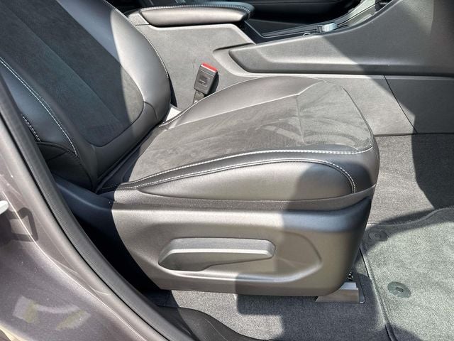 2025 Jeep Grand Cherokee GRAND CHEROKEE L ALTITUDE X 4X2