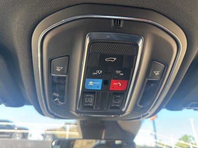 2025 Jeep Grand Cherokee GRAND CHEROKEE L ALTITUDE X 4X2