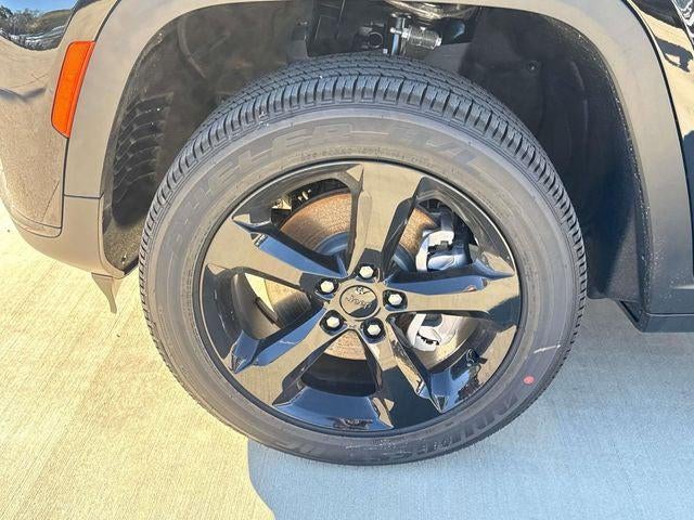 2025 Jeep Grand Cherokee GRAND CHEROKEE L ALTITUDE X 4X2