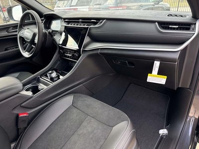 2025 Jeep Grand Cherokee GRAND CHEROKEE L ALTITUDE X 4X2