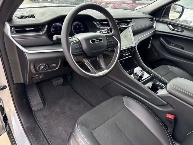 2025 Jeep Grand Cherokee GRAND CHEROKEE L ALTITUDE X 4X2