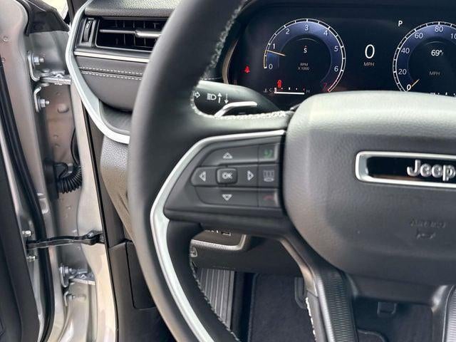 2025 Jeep Grand Cherokee GRAND CHEROKEE L ALTITUDE X 4X2