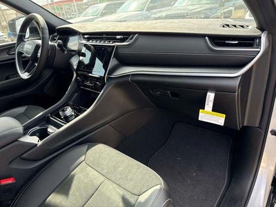 2025 Jeep Grand Cherokee GRAND CHEROKEE L ALTITUDE X 4X2