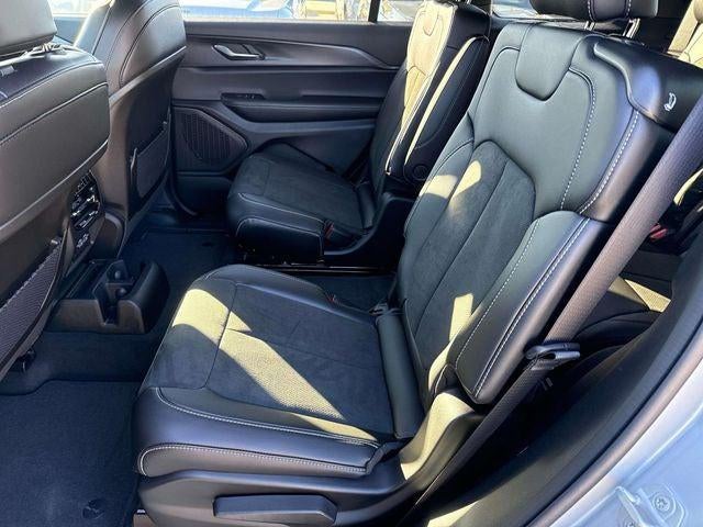 2025 Jeep Grand Cherokee GRAND CHEROKEE L ALTITUDE X 4X2