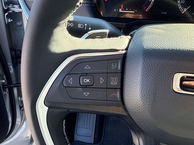 2025 Jeep Grand Cherokee GRAND CHEROKEE L ALTITUDE X 4X2