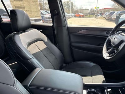 2025 Jeep Grand Cherokee GRAND CHEROKEE L ALTITUDE X 4X2