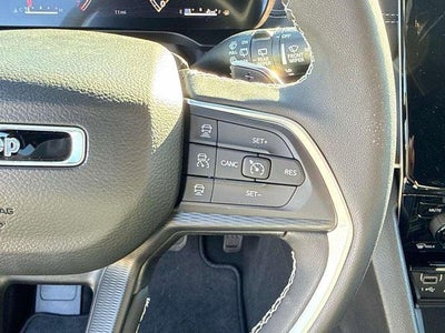 2025 Jeep Grand Cherokee GRAND CHEROKEE L ALTITUDE X 4X2