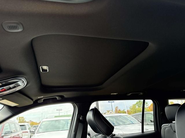 2025 Jeep Grand Cherokee GRAND CHEROKEE L ALTITUDE X 4X2