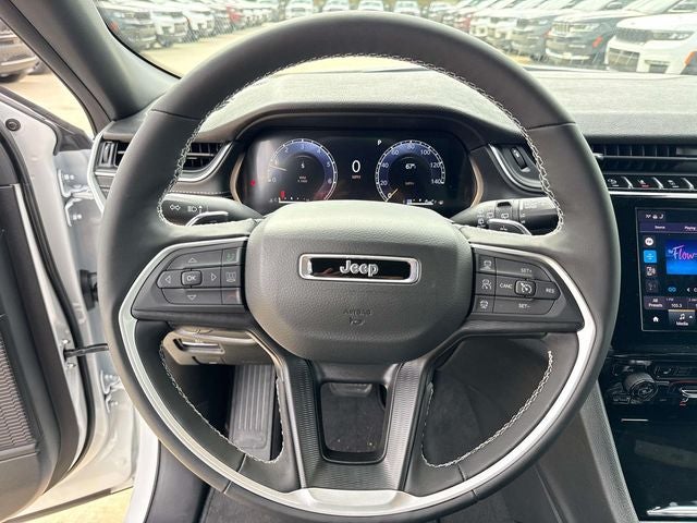 2025 Jeep Grand Cherokee GRAND CHEROKEE L ALTITUDE X 4X2