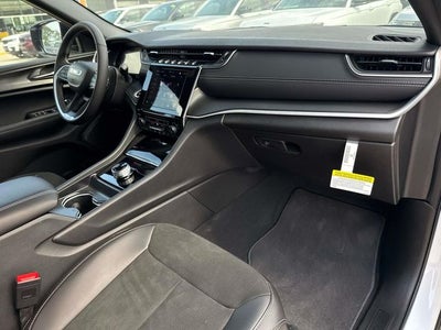 2025 Jeep Grand Cherokee GRAND CHEROKEE L ALTITUDE X 4X2