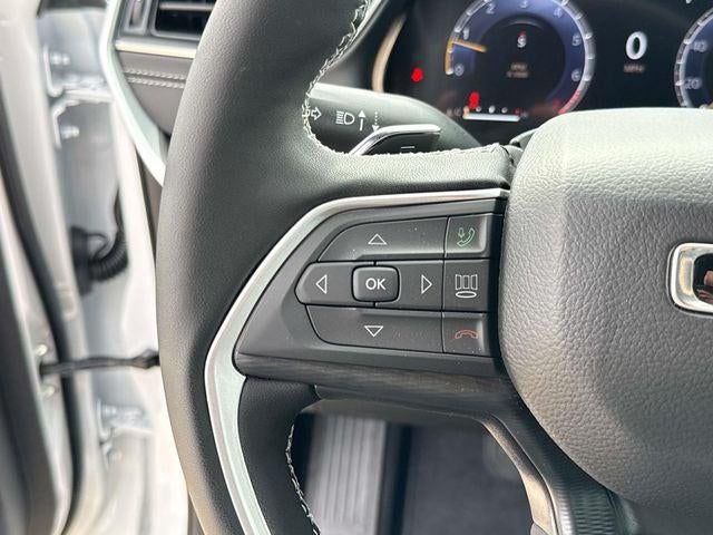 2025 Jeep Grand Cherokee GRAND CHEROKEE L ALTITUDE X 4X2