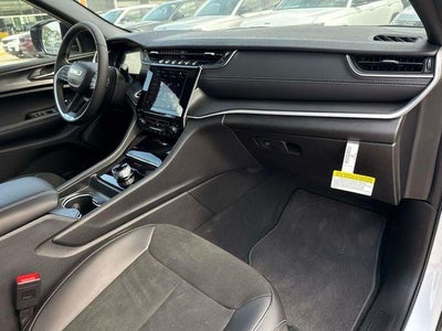 2025 Jeep Grand Cherokee GRAND CHEROKEE L ALTITUDE X 4X2