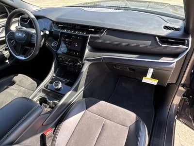 2025 Jeep Grand Cherokee L Altitude X 4x2