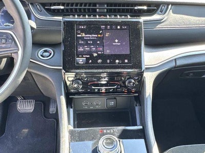 2025 Jeep Grand Cherokee L Altitude X 4x2