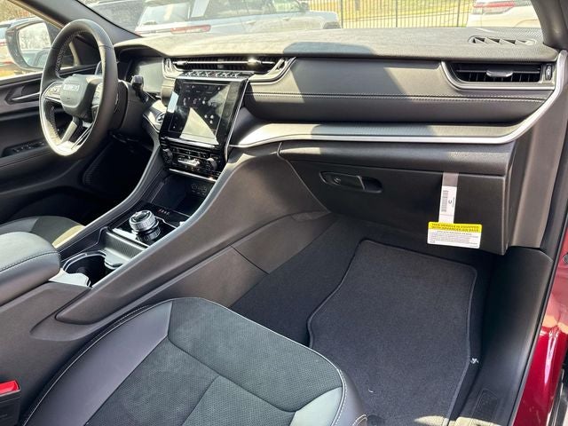 2025 Jeep Grand Cherokee GRAND CHEROKEE L ALTITUDE X 4X2