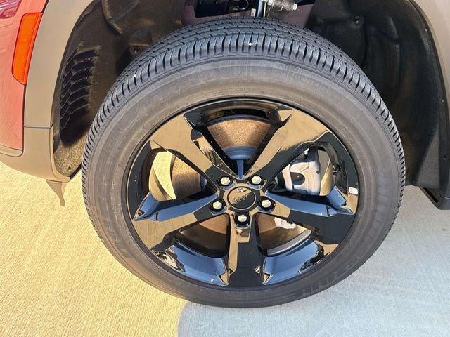 2025 Jeep Grand Cherokee GRAND CHEROKEE L ALTITUDE X 4X2