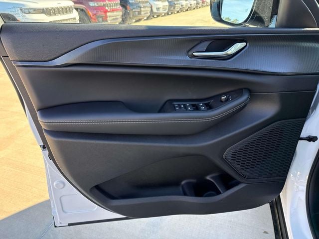 2025 Jeep Grand Cherokee GRAND CHEROKEE L ALTITUDE X 4X2